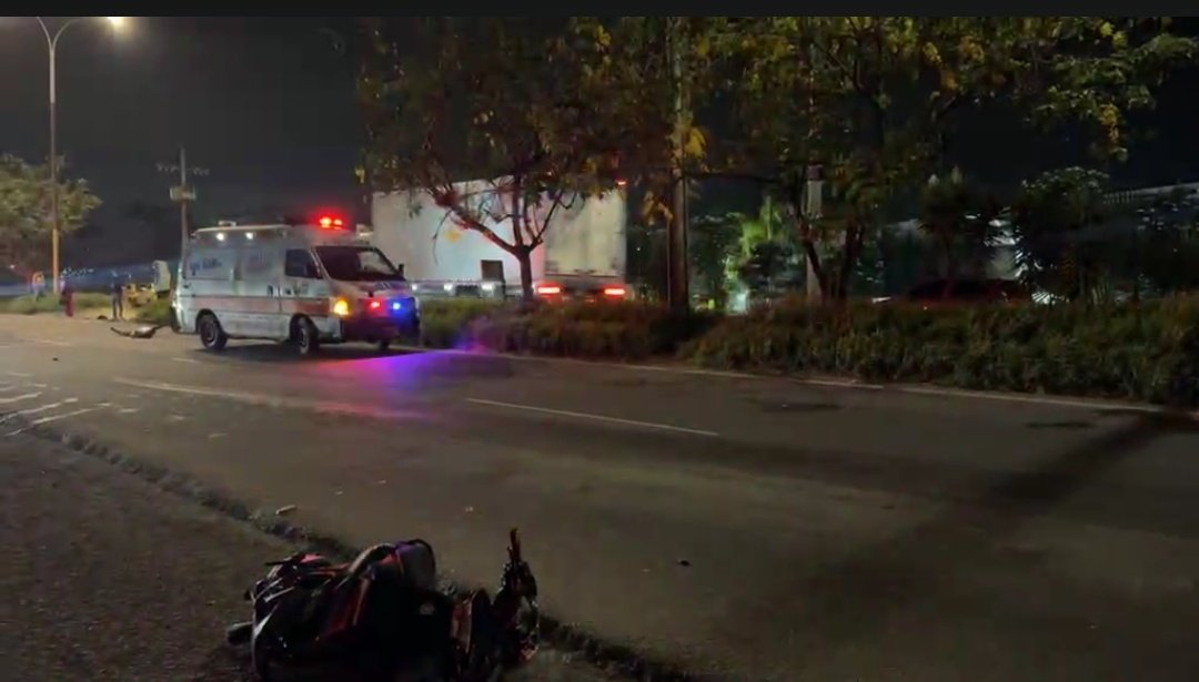 Identifican al dueño del carro que atropelló a joven motociclista en Bucaramanga