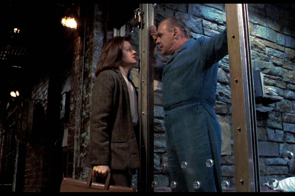 Anthony Hopkins ganó el Óscar como mejor actor en 1992 por su papel de Hannibal. En la imagen, con Jodie Foster.  / Archivo