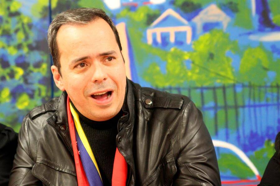 J.J. Rendón renuncia al equipo de Juan Guaidó por su participación en la «Operación Gedeón»