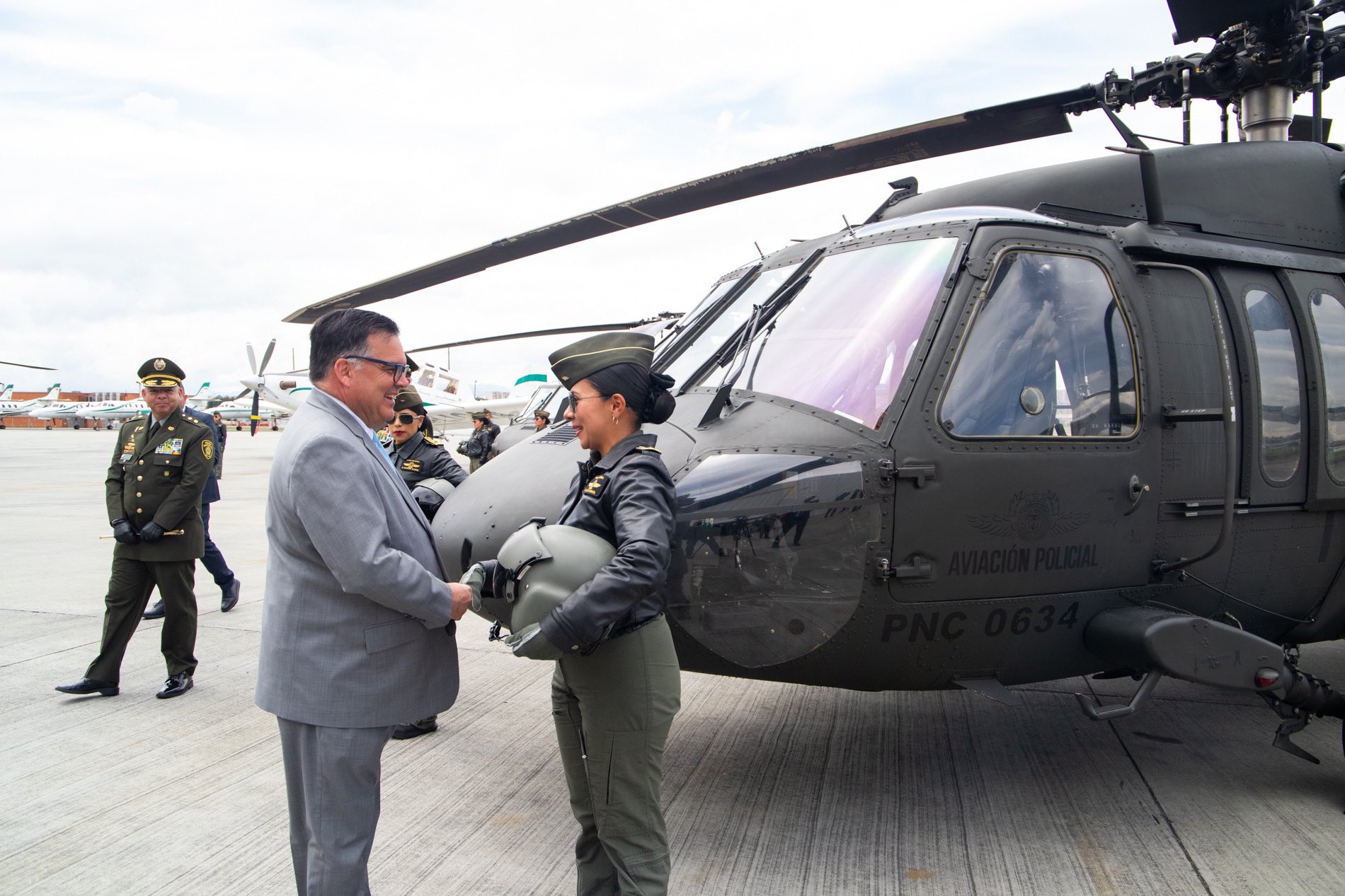 Helicópteros Black Hawk