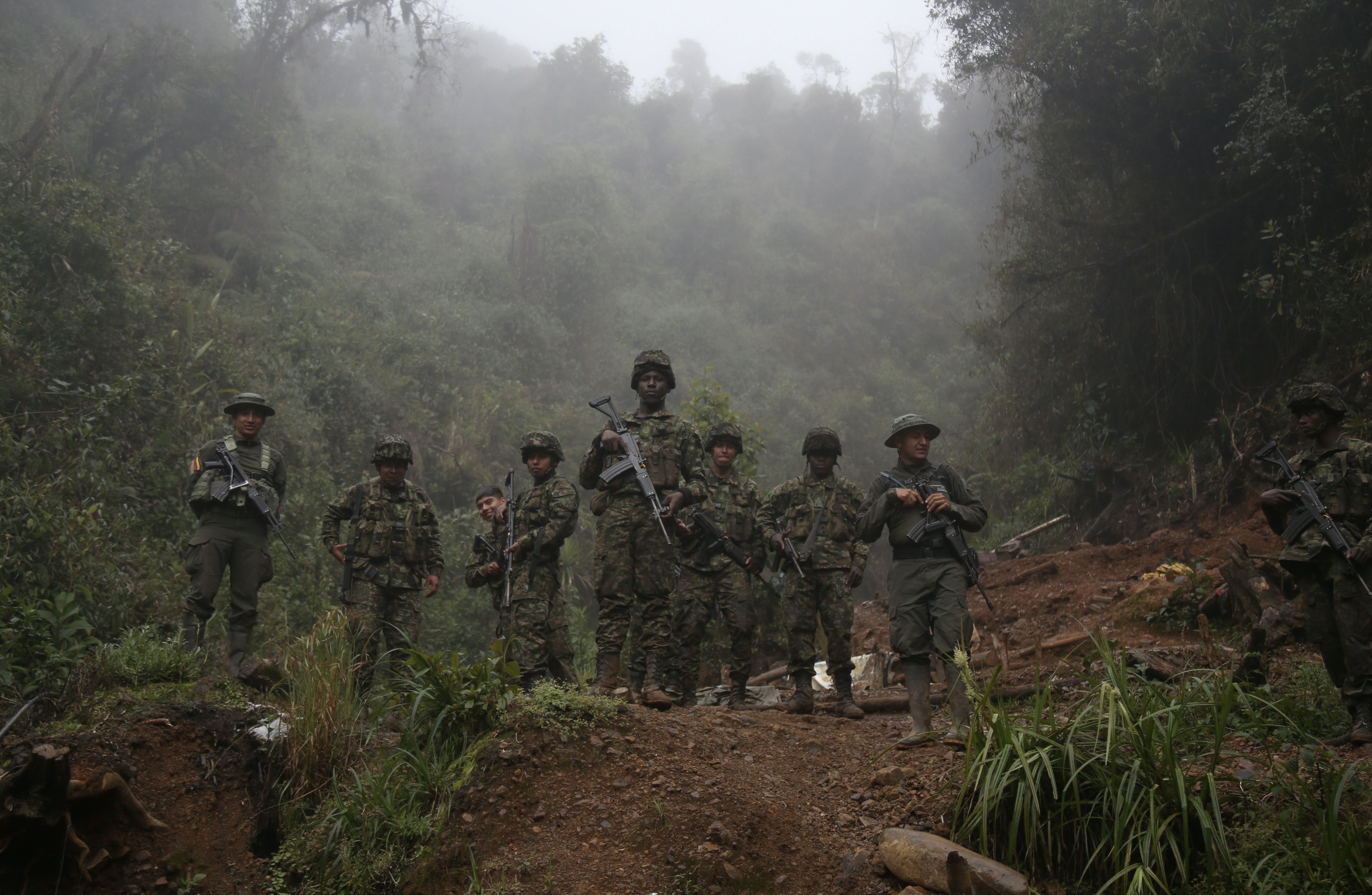 Estos son los nombres de los soldados muertos en ataque con explosivos en el Cauca