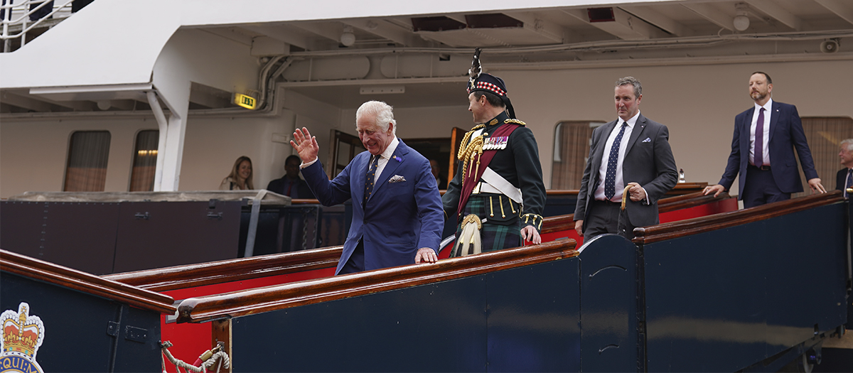 Carlos III volvió al Britannia, donde pasó la luna de miel con Diana ¿nostalgia?