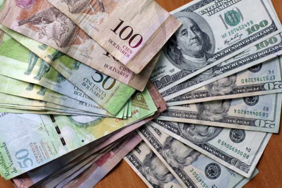 Gobierno de Venezuela reduce asignación de divisas para viajes al exterior
