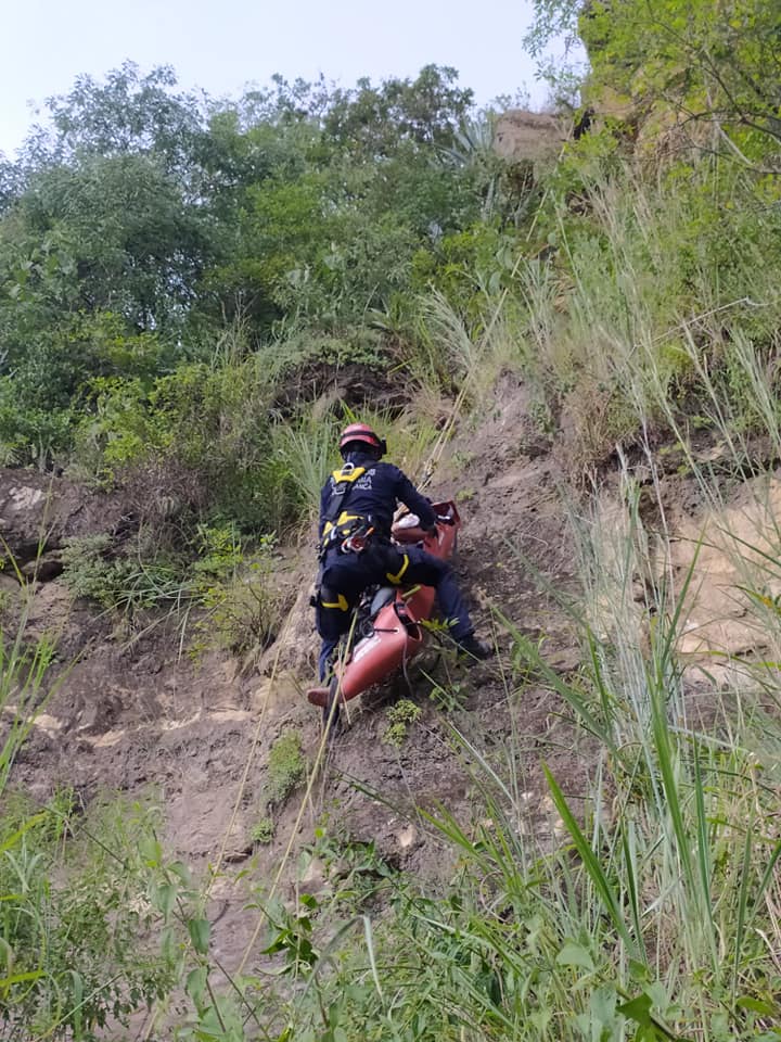 Hombre que cayó al vacío fue rescatado en Barichara, Santander