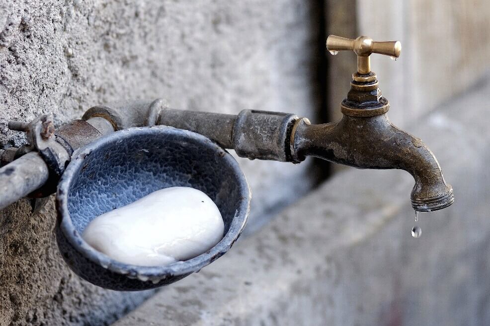 Gobierno podrá sancionar a quienes derrochen agua