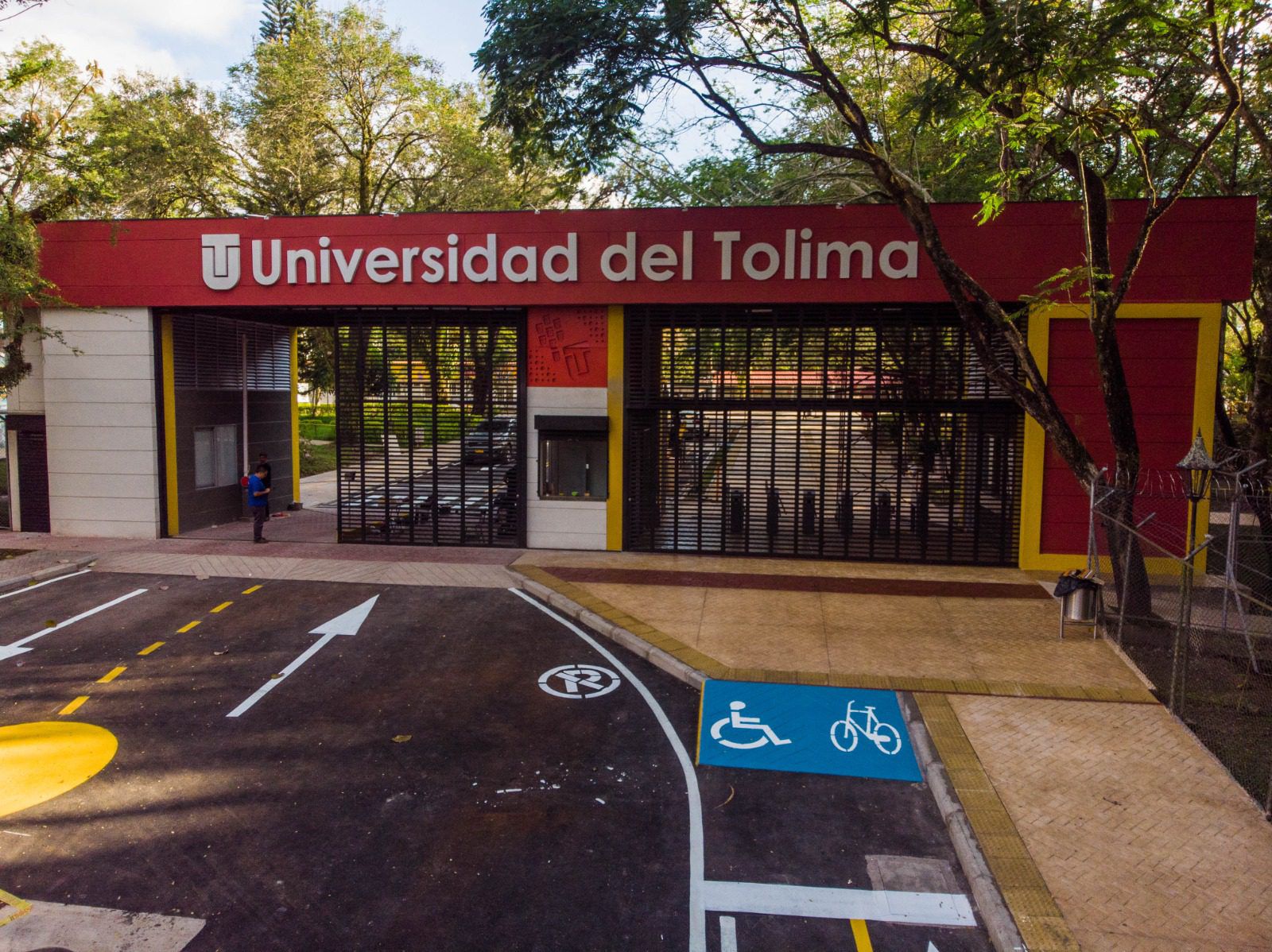 Docente fue atacada con sustancia química en Ibagué