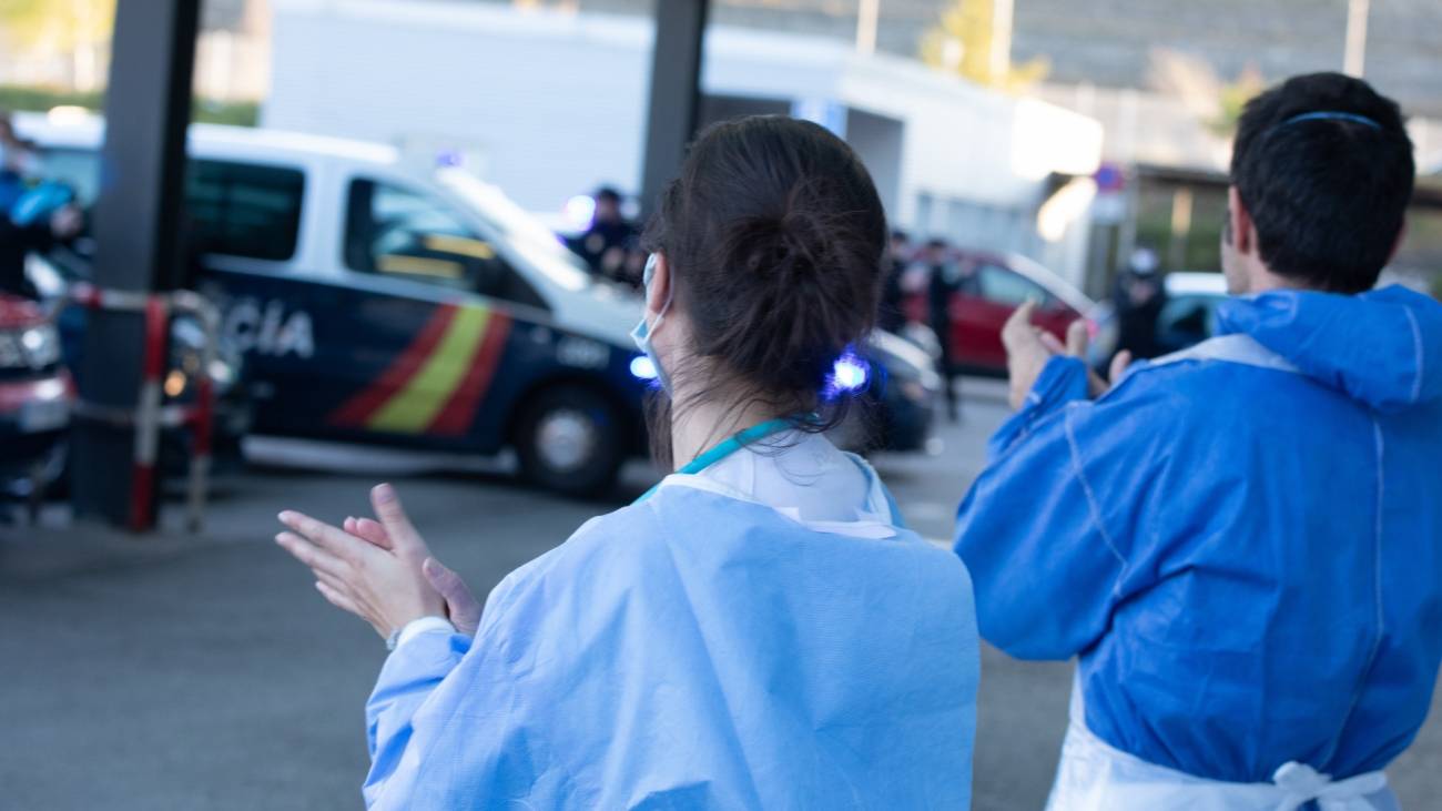 La pandemia deja una huella psicológica en trabajadores de primera línea