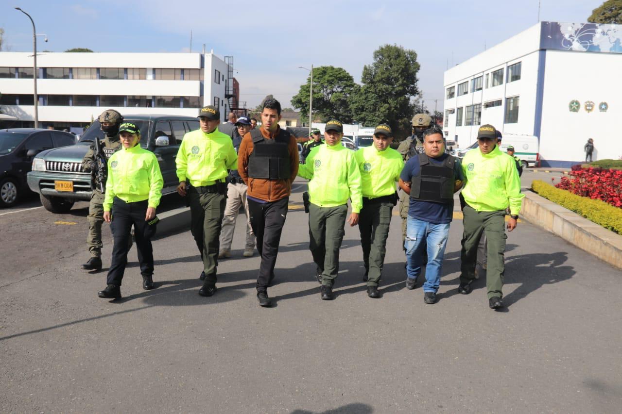 Al menos dos de los sujetos fueron capturados en Colombia.