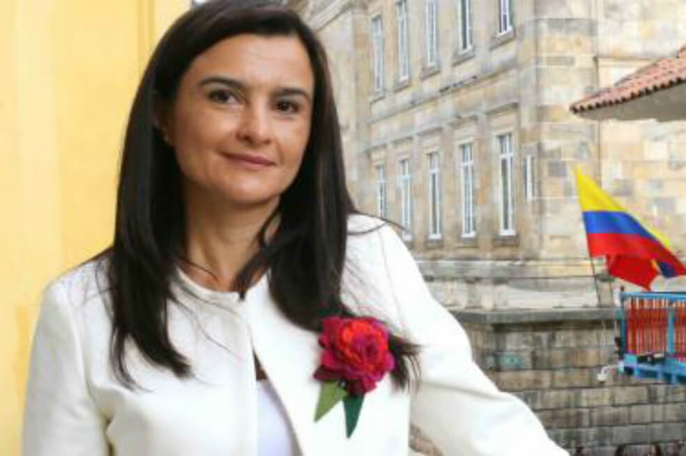 Por responsabilidad fiscal, Contraloría de Bogotá embargará sueldo de la directora de Catastro