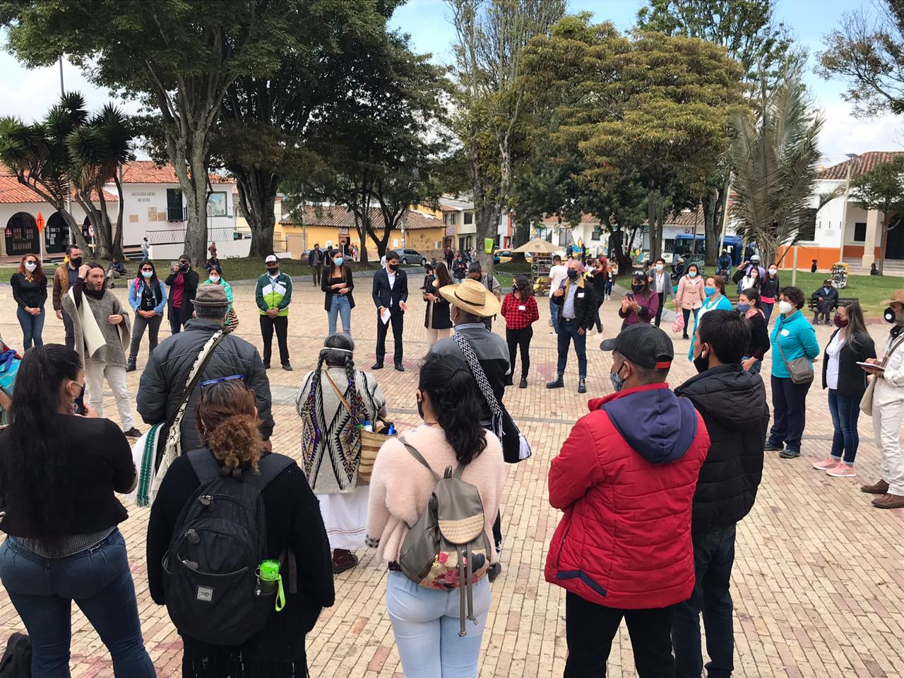 Así participan los ciudadanos en la restauración del centro histórico de Suba