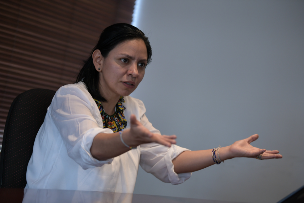 “La verdad del conflicto armado requiere traductores indígenas”: Patricia Tobón