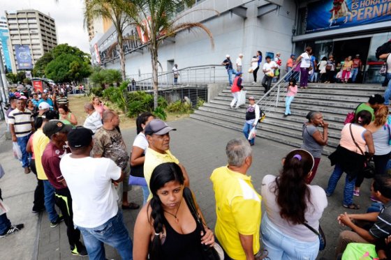 Gobierno informa a Nicolás Maduro sobre reclamos de colombianos discriminados en Venezuela