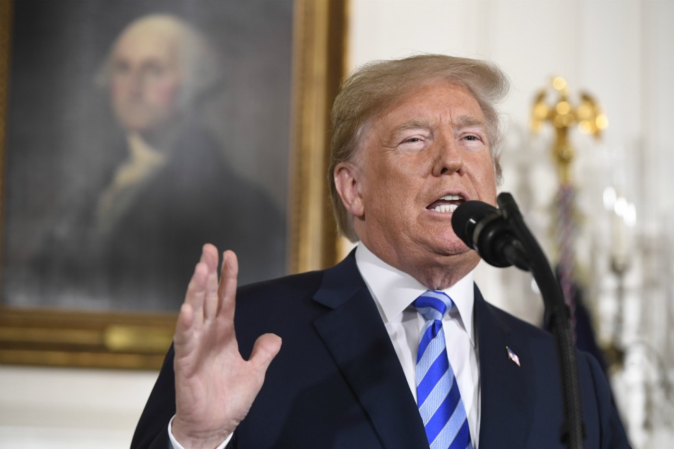 Trump se retira oficialmente del acuerdo nuclear con Irán