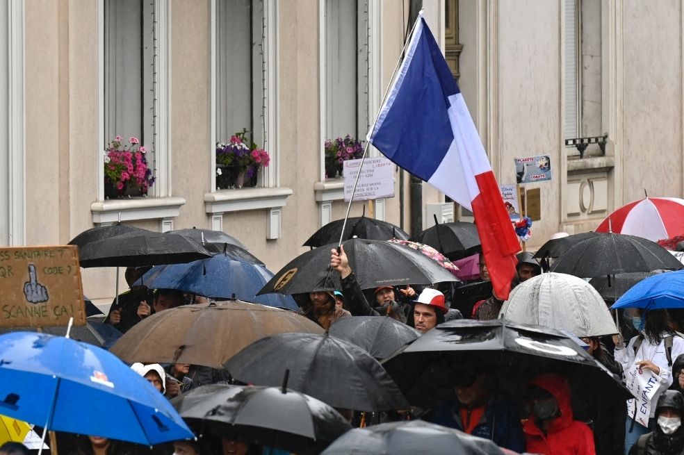 Cerca de 44 millones de franceses han recibido al menos una dosis de la vacuna contra el Covid-19.
