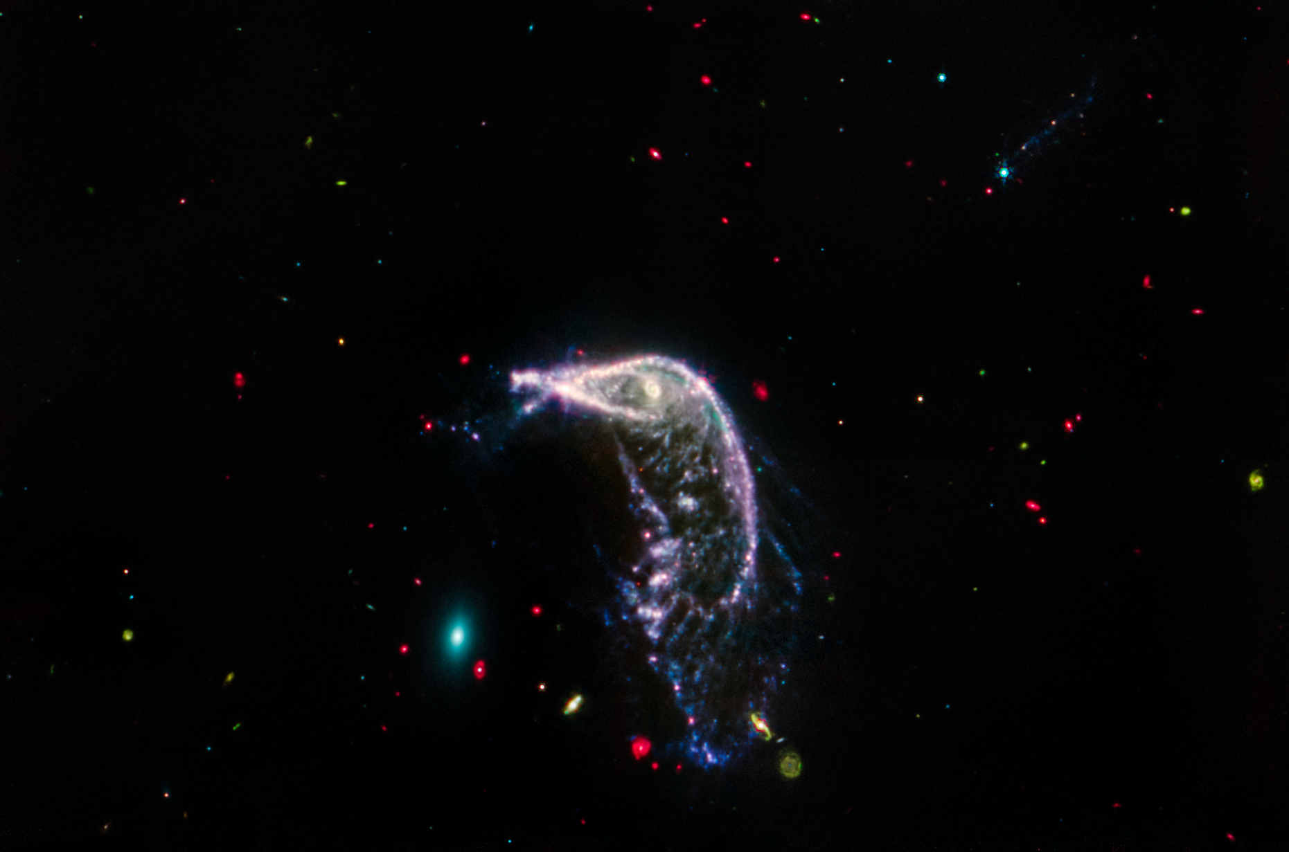 El telescopio James Webb cumplió dos años y lo celebró con esta imagen