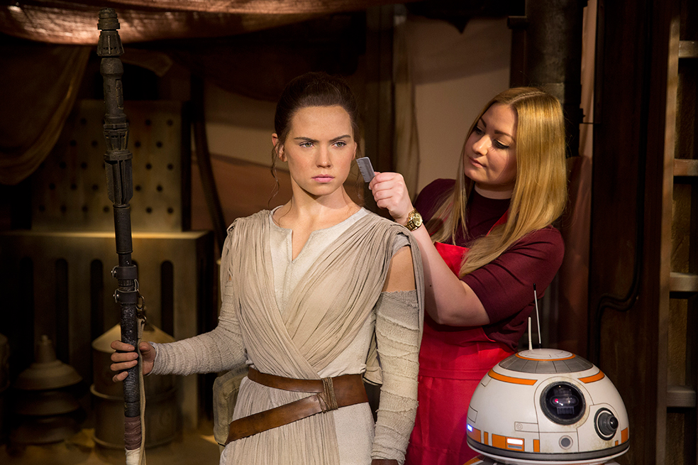 Rey de «Star Wars» estrena figura de cera