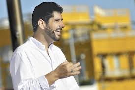 Dionisio Vélez, del movimiento Sí es Posible. 
