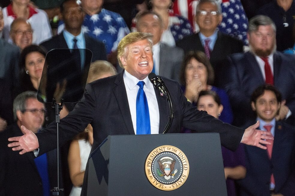"El camino actual hacia la democracia es irreversible", Trump sobre Venezuela