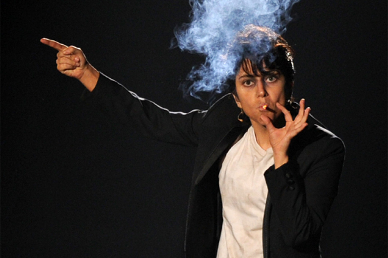 Lady Gaga fuma marihuana para superar los contratiempos de la fama