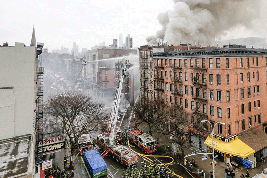 Explosión en edificio de Nueva York se debió a fuga de gas