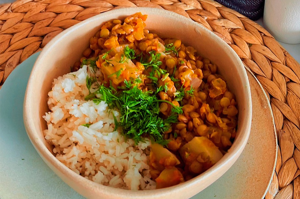 ¿Con ganas de lentejas colombianas? Aquí tenemos la receta para saborearlas