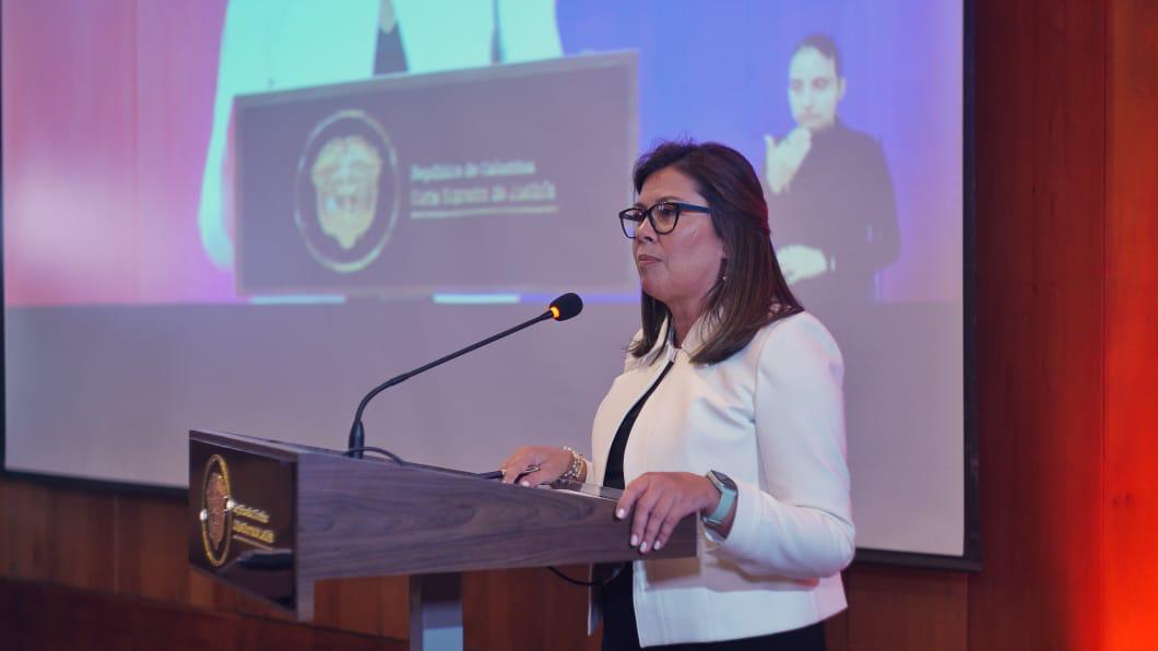 Luz Adriana Camargo es la nueva fiscal general