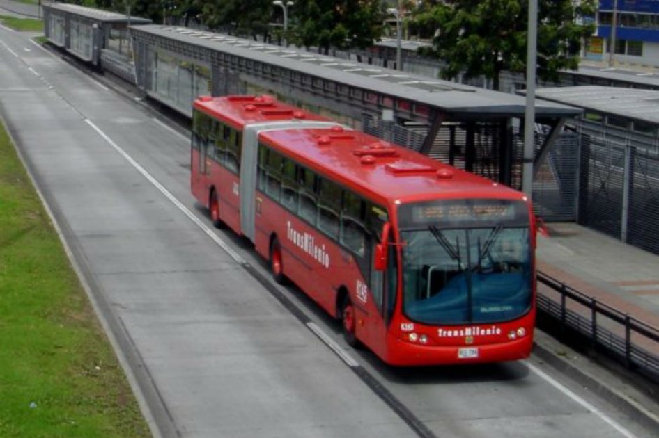 Para evitar trancones en Soacha, conductores podrán usar carril de Transmilenio