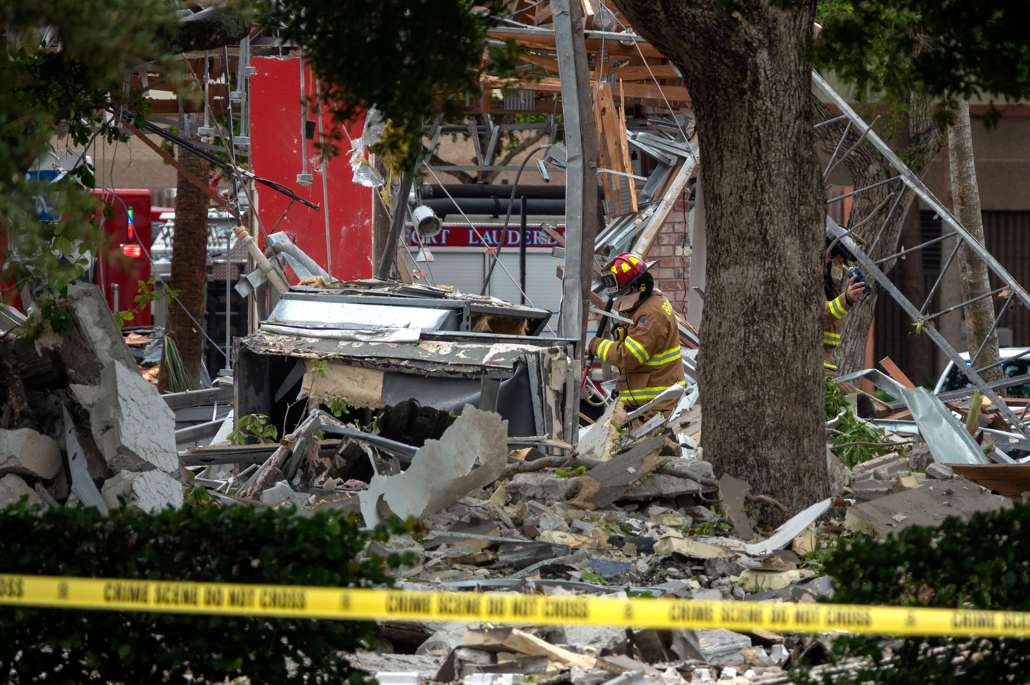Al menos 21 heridos por explosión en centro comercial del sur de Florida