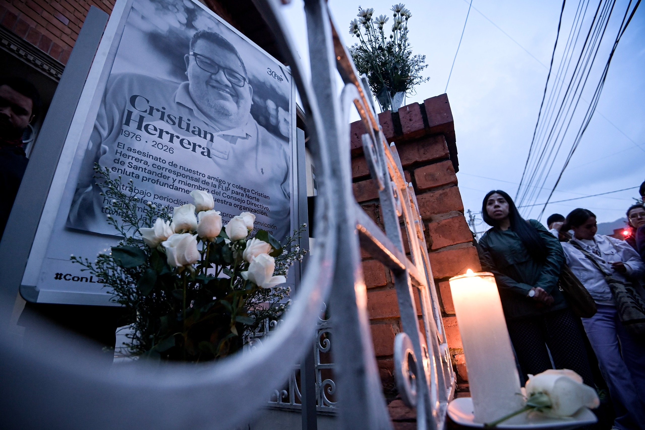Por la verdad y la justicia: rinden homenaje al periodista Cristian Herrera