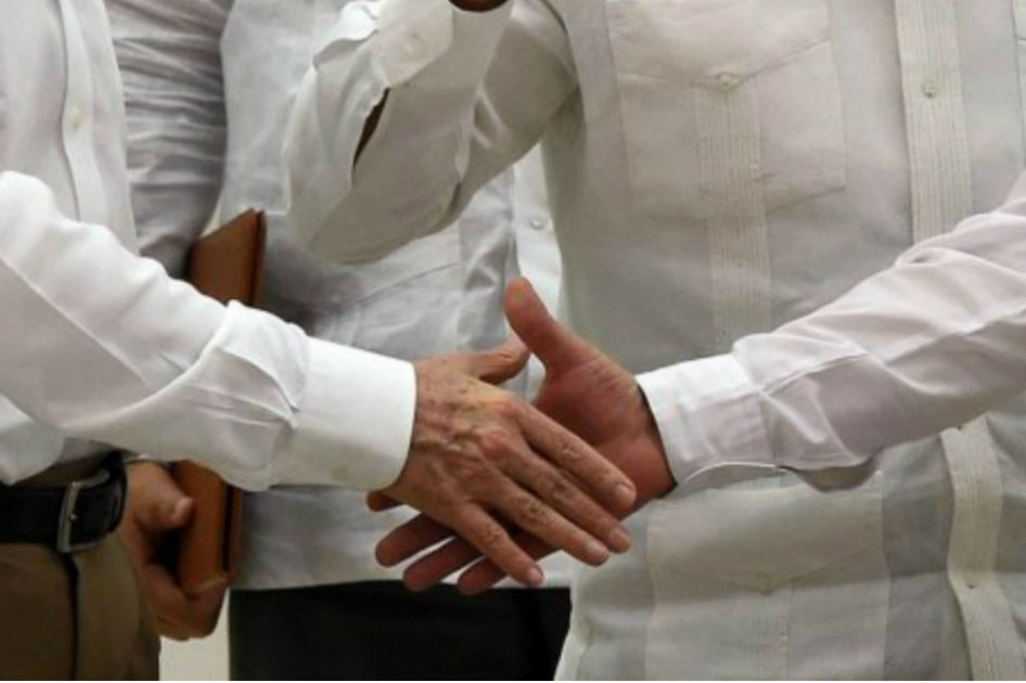 Colombianos, con mejor imagen de las Farc y más optimistas frente a la paz