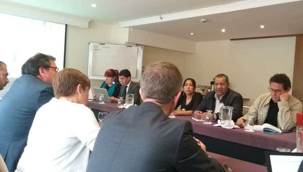 Gobierno promete cumplir acuerdos de sustitución de cultivos ilícitos