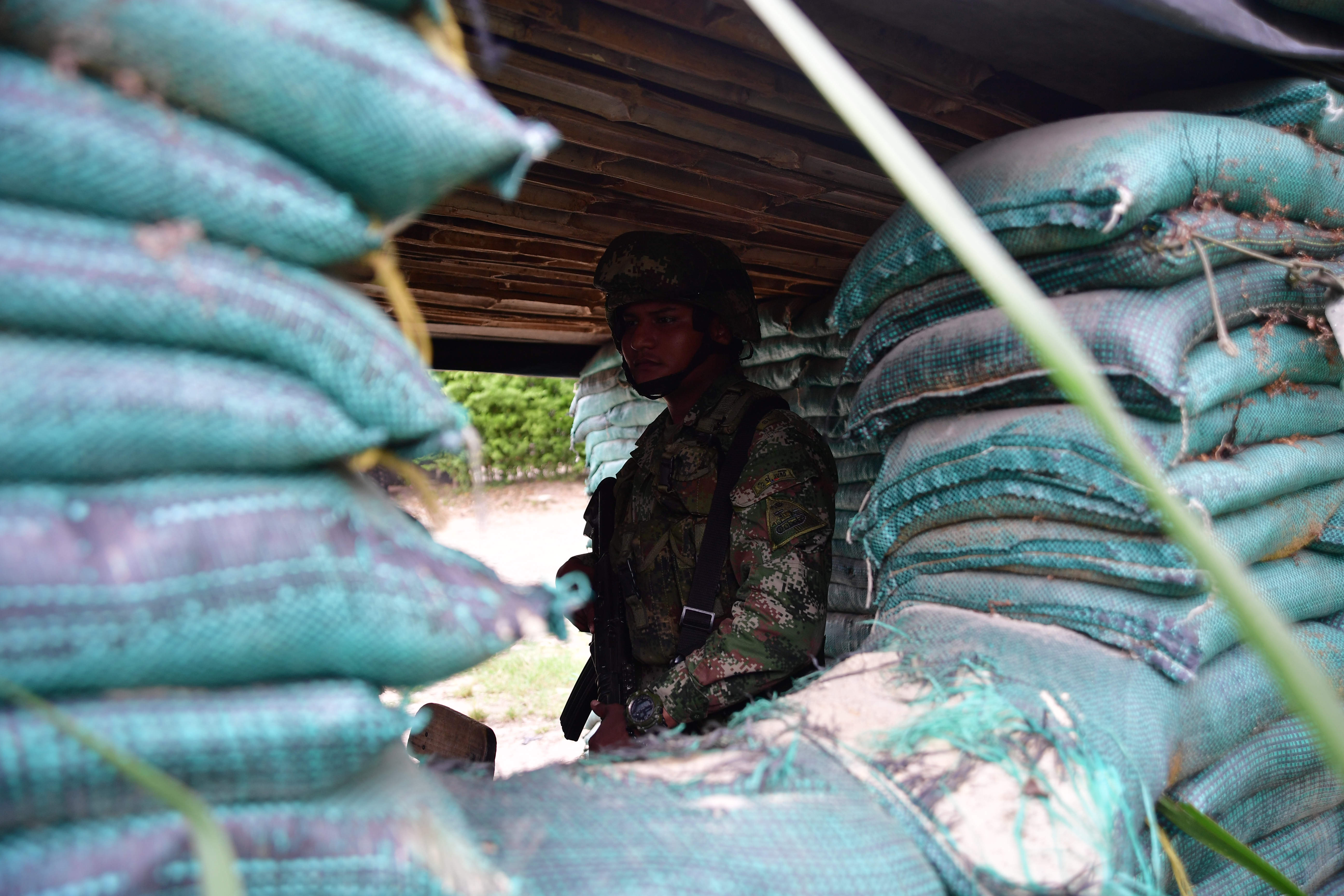 Denuncian desaparición de familia en Arauca, tras combate de Ejército y disidencia