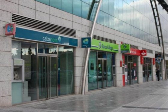 Bancos españoles dejan atrás crisis inmobiliaria