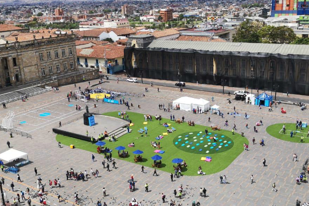 Plaza de Bolívar de Bogotá se convirtió en un parque el día mundial del urbanismo