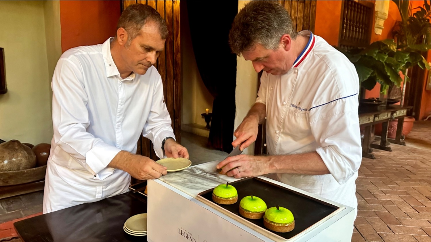 Dominique Oudin y Philippe Rigollot, reconocidos chefs internacionales en Cartagena, Colombia.