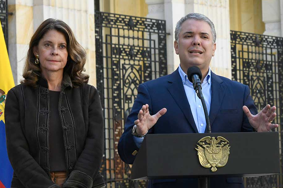 “Rechazamos la deriva autoritaria y antidemocrática del Gobierno”: docentes universitarios