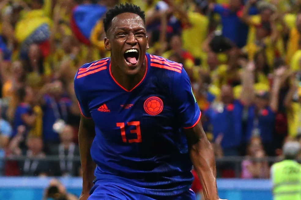 Emisario del Manchester United está en Barcelona negociando por Yerry Mina
