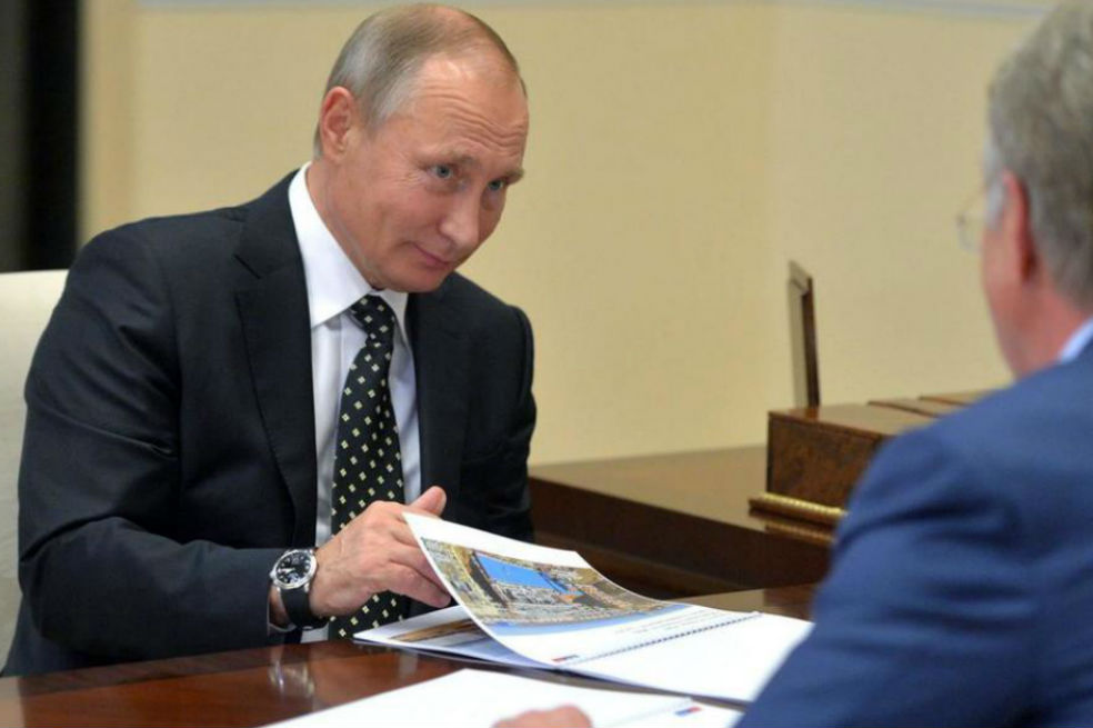Putin promulga ley que convierte a particulares en «agentes extranjeros»