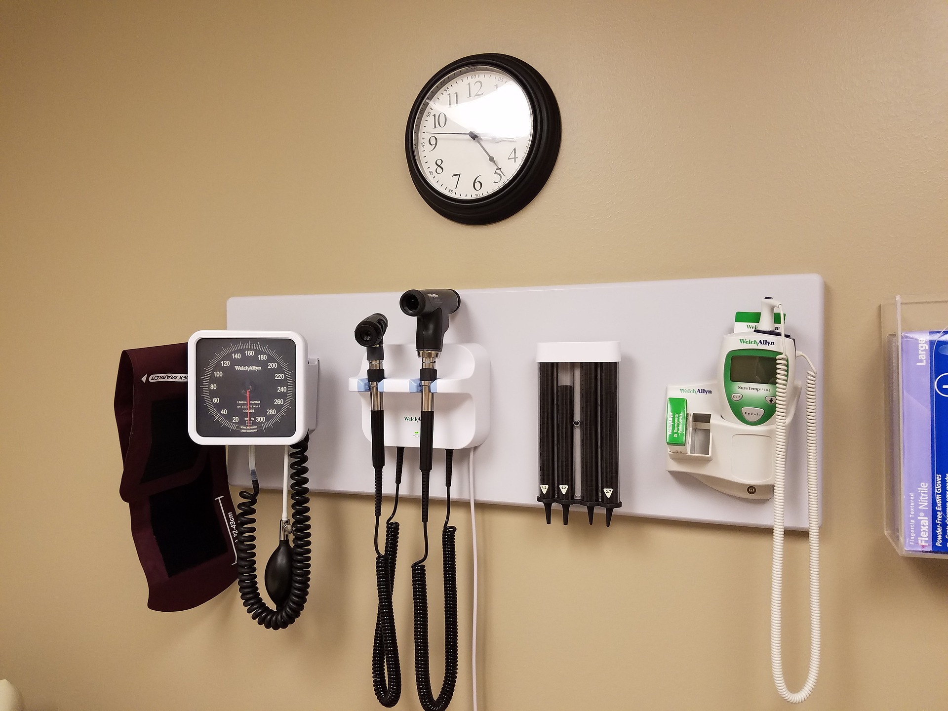 Más de la mitad de la población mundial vive sin servicios de salud básicos