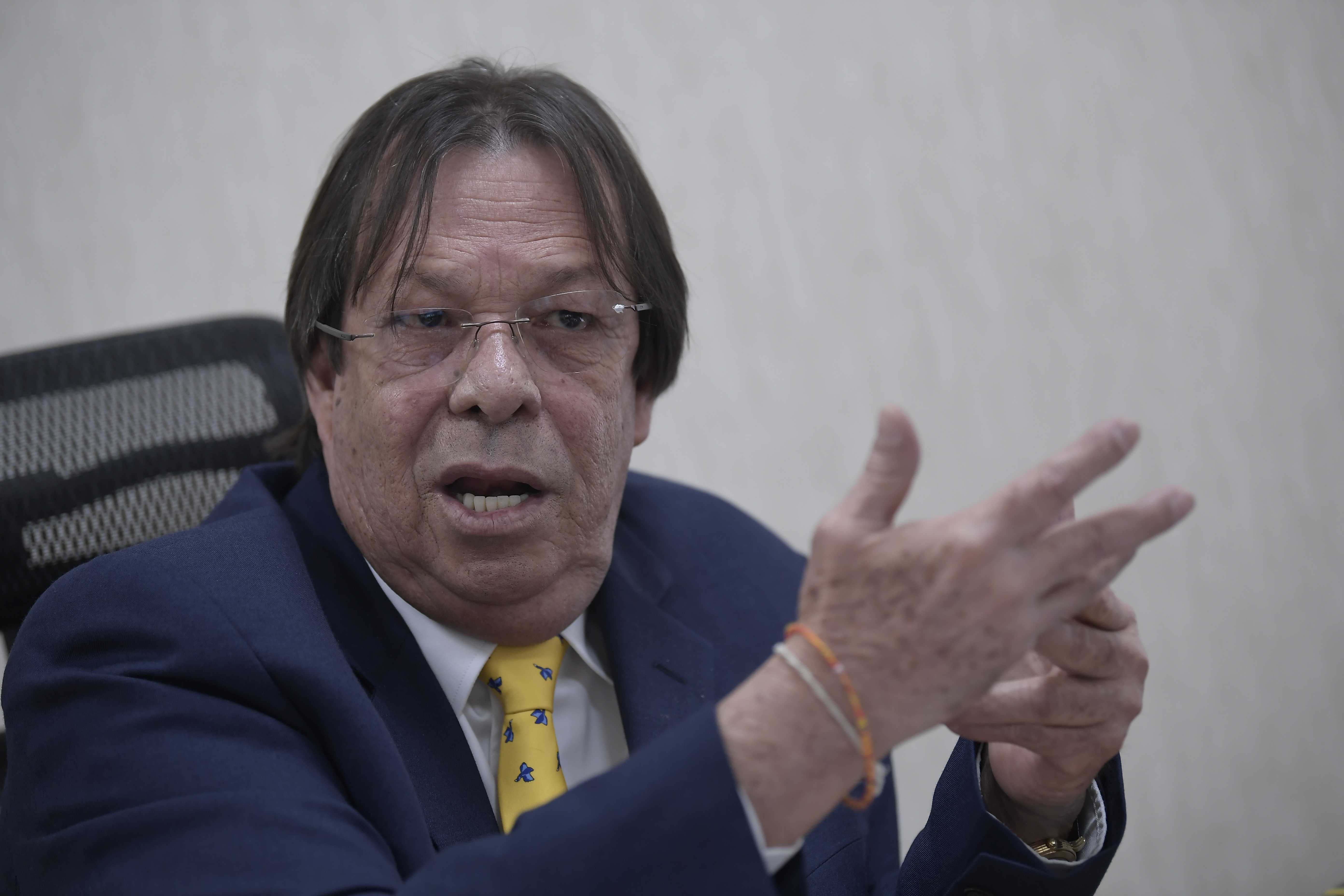 Estos son los nombres que suenan para reemplazar a César Lorduy en el CNE