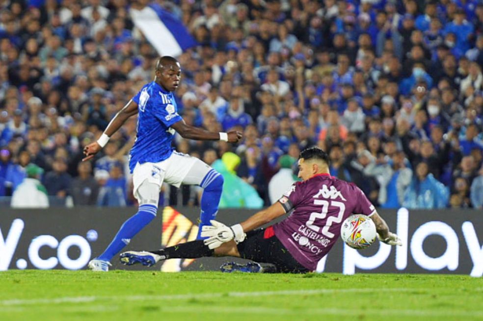 Con un Andrés Gómez estelar, Millonarios se quedó con el clásico capitalino