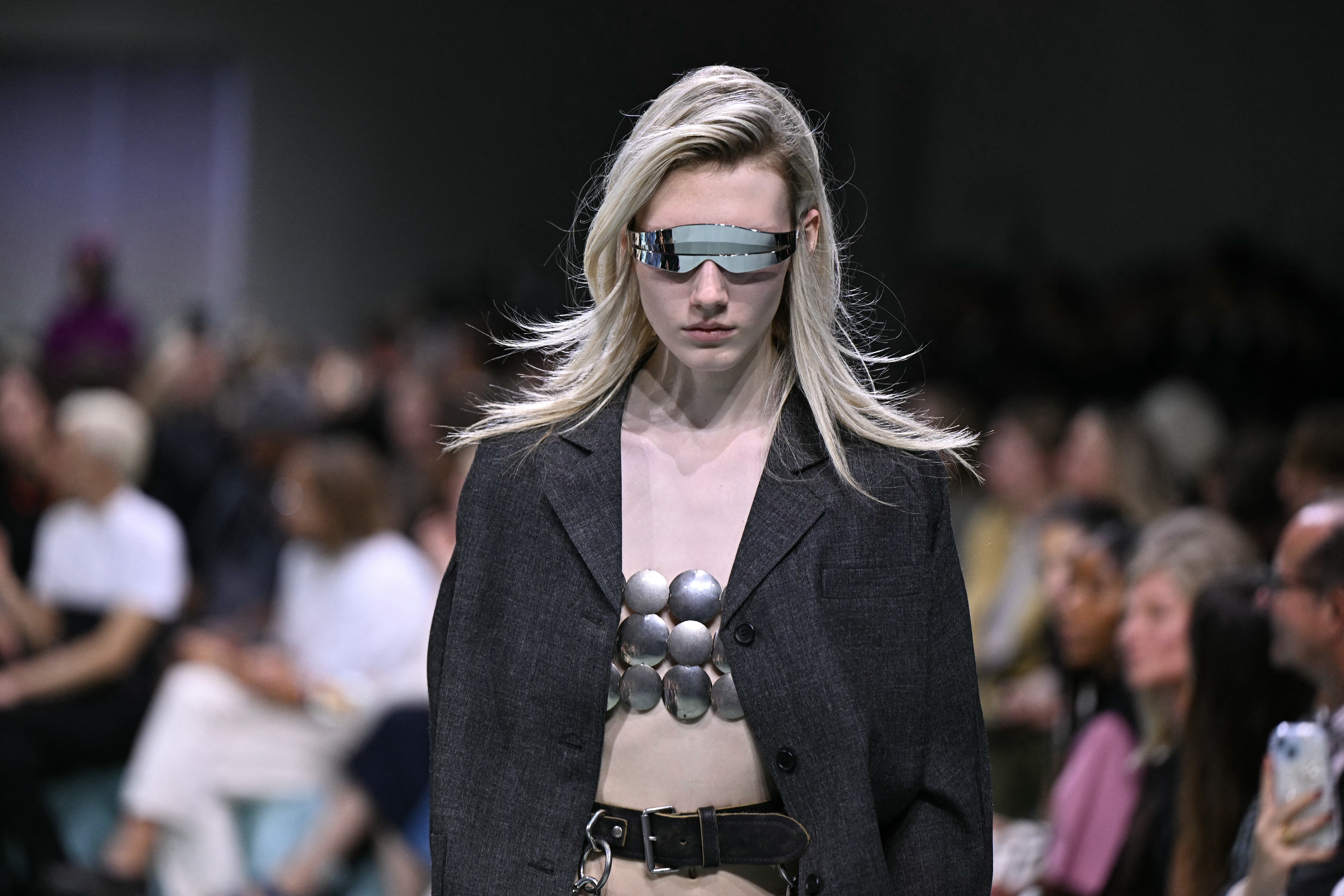 Las tendencias que mostraron las superheroínas de Prada en Milan Fashion Week