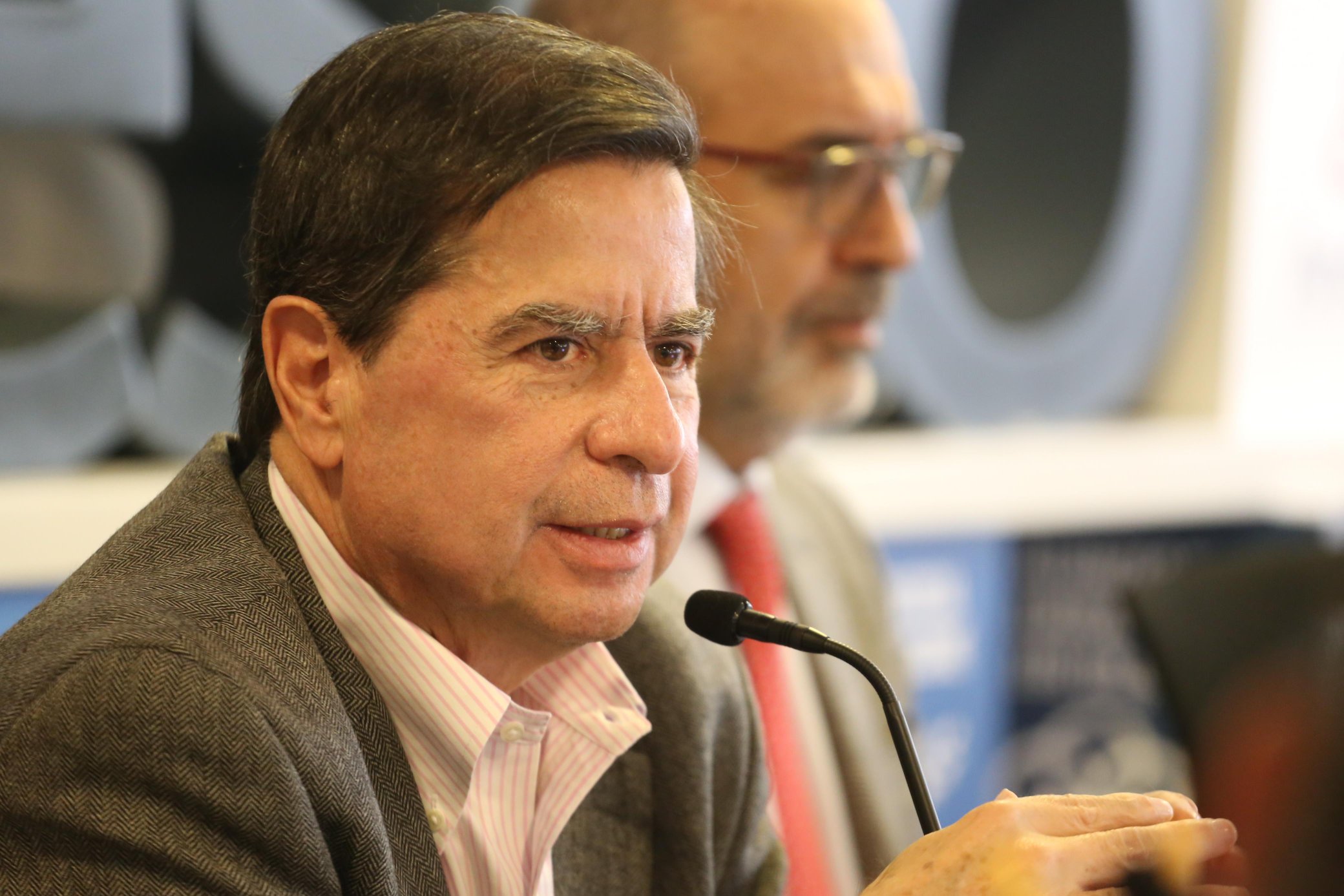 “Este gobierno no respalda ningún proyecto para restablecer la reelección”: mininterior