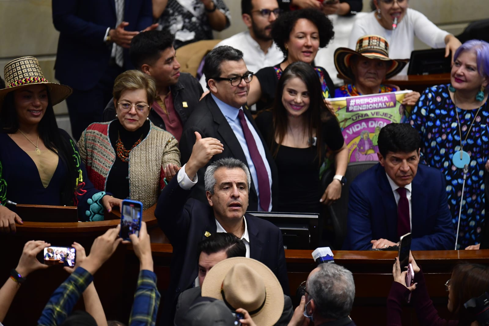 La contrarreloj para aprobar la reforma pensional: ¿qué sigue para la iniciativa?