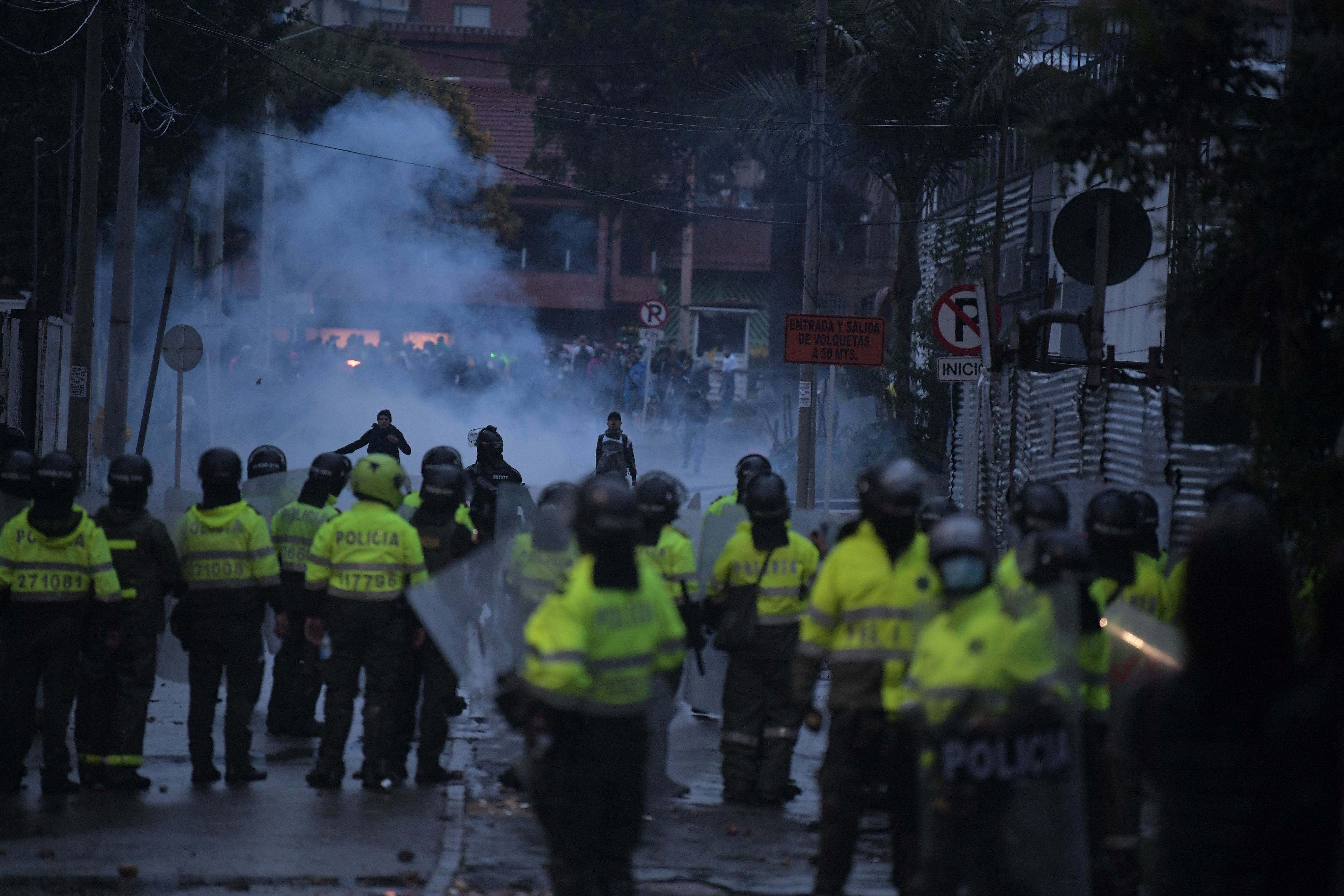 “Policía no debería recibir ninguna asistencia”: organizaciones colombianas a gobierno de EE. UU.