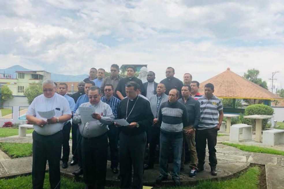 Iglesia Católica en Nariño pide que se respete la vida de los mingeros