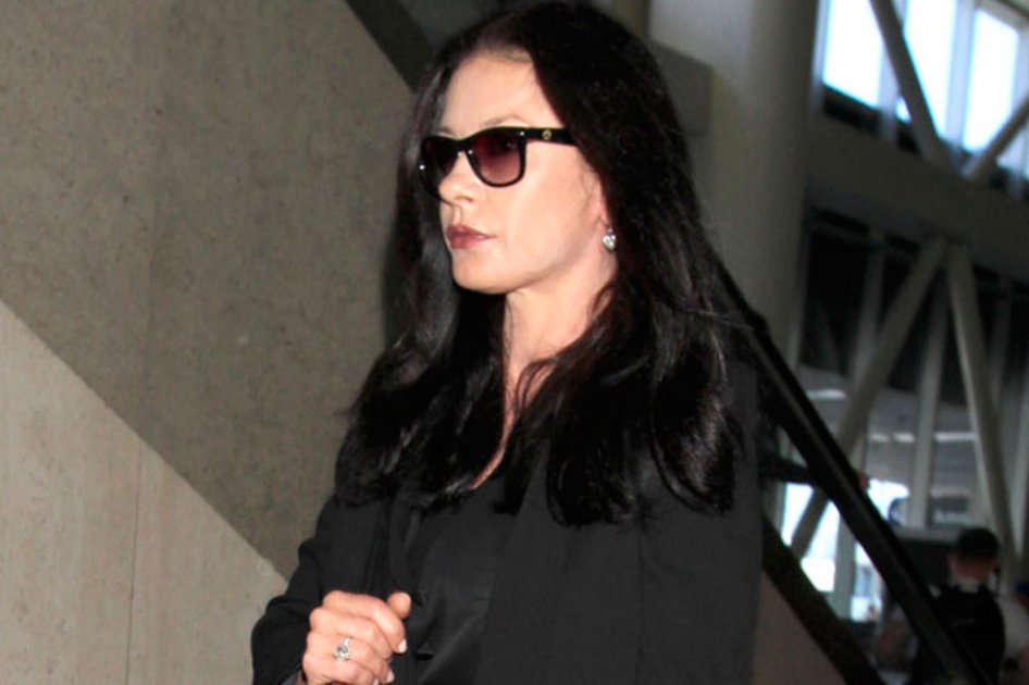 Catherine Zeta-Jones vuelve a casa recuperada de su desorden bipolar