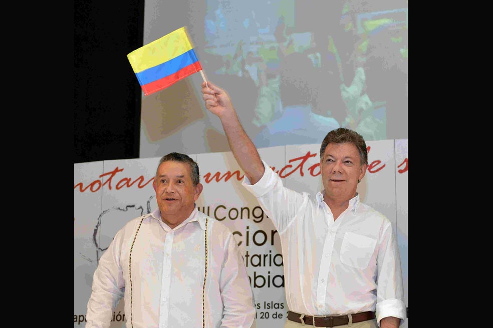 Notarios, eslabón clave en restitución de tierras