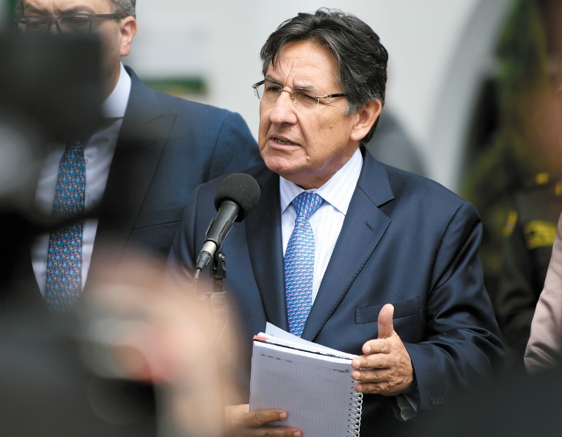 Roberto Prieto fue condenado a cinco años de cárcel por los delitos interés indebido en la celebración de contratos, tráfico de influencias y falsedad en documento privado.