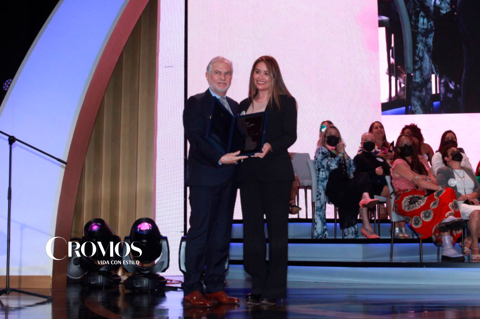 Por primera vez, Putumayo gana el 33° Premio Cafam a la Mujer
Claudia Yurley Quintero Rolón es la nueva
Mujer Cafam 2022